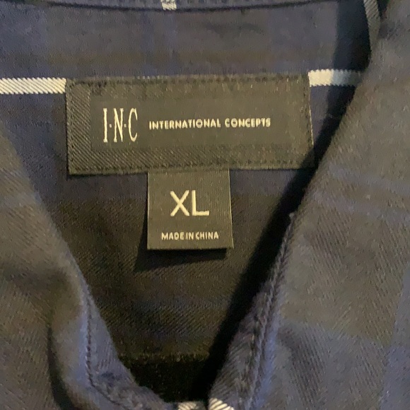 Men’s Shirt - Picture 5 of 5